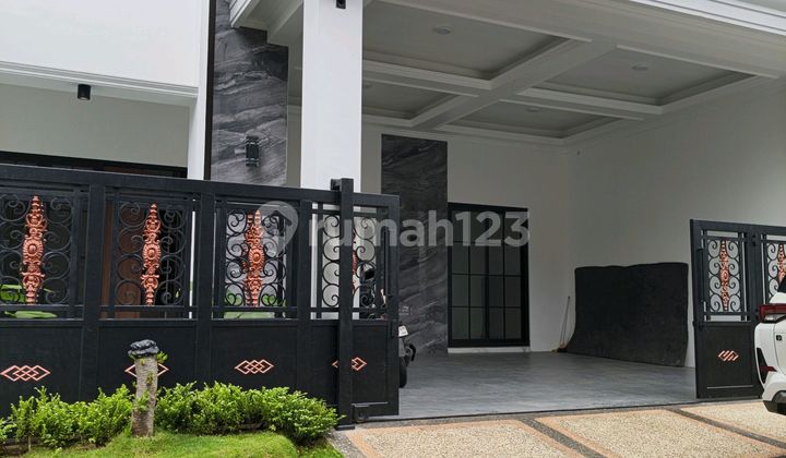 Corner House Ready to Live In For Sale Near Batu City 2