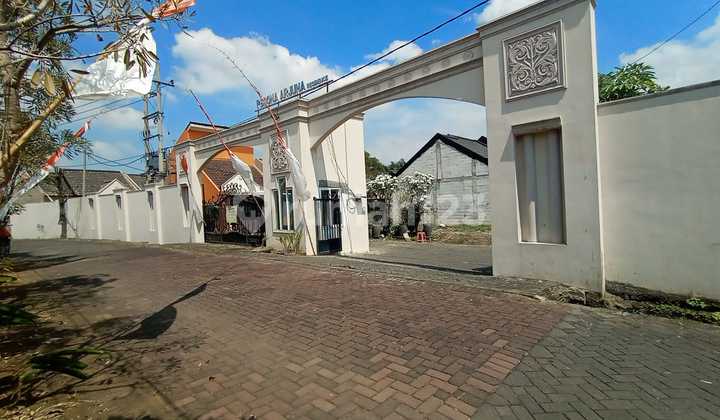 Ready-to-Occupy House 0% Down Payment Near Singosari Toll Exit