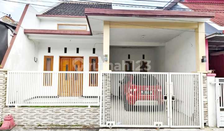 Ready-to-Occupy House in Sawojajar 1 Housing Complex Ready-to-Occupy House in Sawojajar 1 Housing Complex