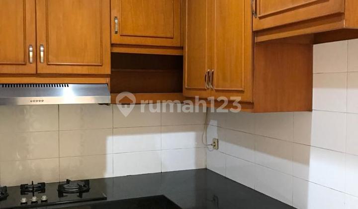 Ready-to-Live House in a Quiet Environment 2