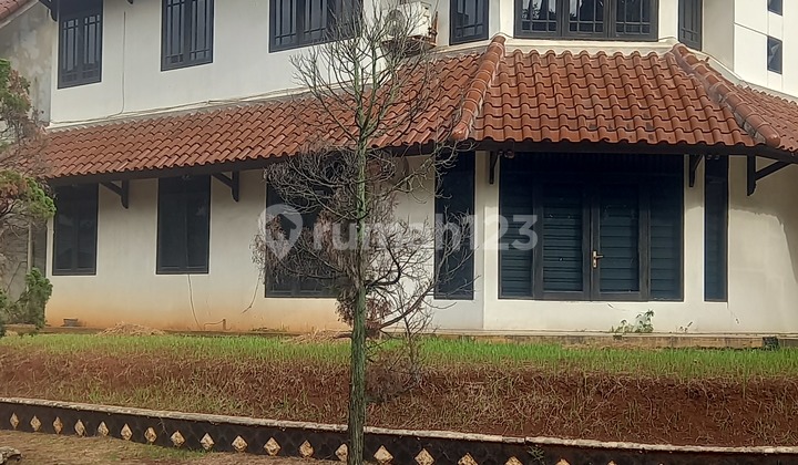 Rumah Hoek Dalam Komplek Dilebak Bulus,Selangkah ke MRT