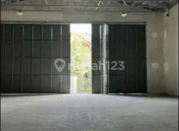 Large Warehouse, adjacent to Limo Toll Exit Large Warehouse, adjacent to Limo Toll Exit