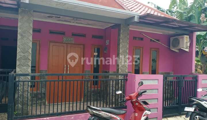 Rumah Kampung,jual Cepat,dekat Exit Toll Krukut Depok 2