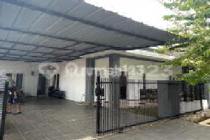 Rumah Lawas Jual Cepat Dicinere 1