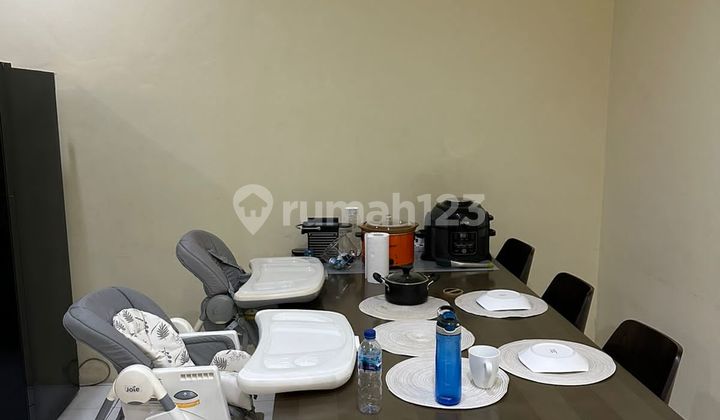 Rumah Lawas,lokasi Strategis