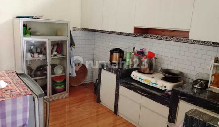 Rumah Bagus 2 Lantai Taman Dadap Indah  2