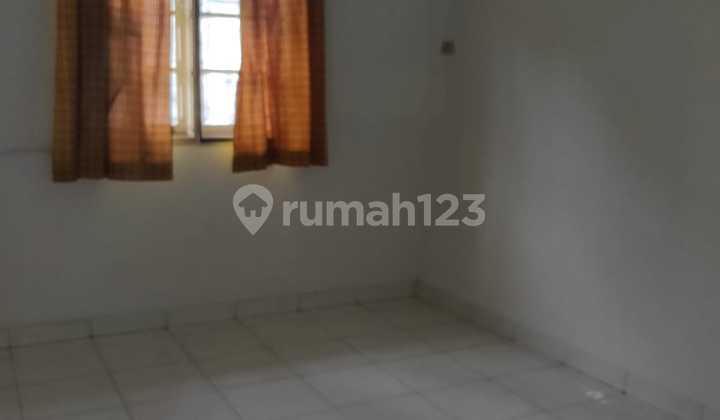 Rumah 2 Lantai Bagus Pluit Karang Jakarta Utara 2