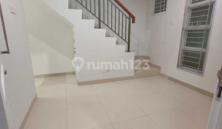 Rumah Bagus 3 Lantai Murah Di Gading Serpong Rumah di Gading Serpong Montana Village Bagus 2