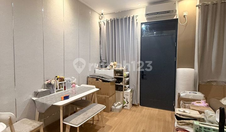 Rumah Full Furnished Dan Interior Modern Di Lokasi Strategis