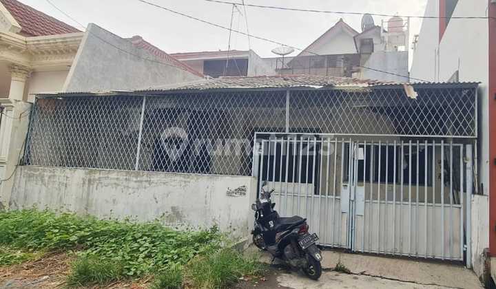 RUMAH DI MK HITUNG TANAH DEKAT SEKOLAH PENABUR 