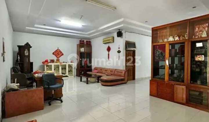 RUMAH MEWAH RAJAWALI SELATAN LT 440M2 2 LANTAI HADAP UTARA 2