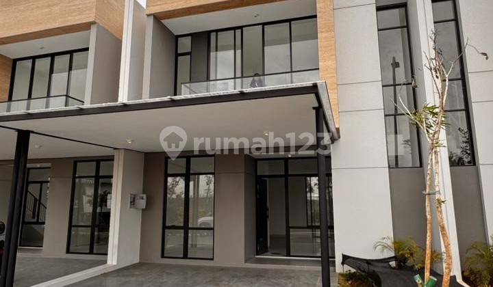 Villa Pasir Putih Pik2 Uk 8X15 2 Lantai Barat Daya 2