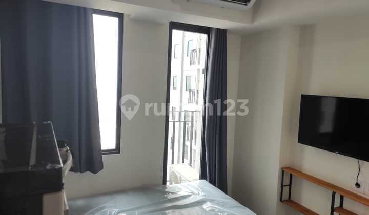 APARTEMEN OSAKA TIPE STUDIO SEMI FURNISHED HIGH FLOOR VIEW CITY