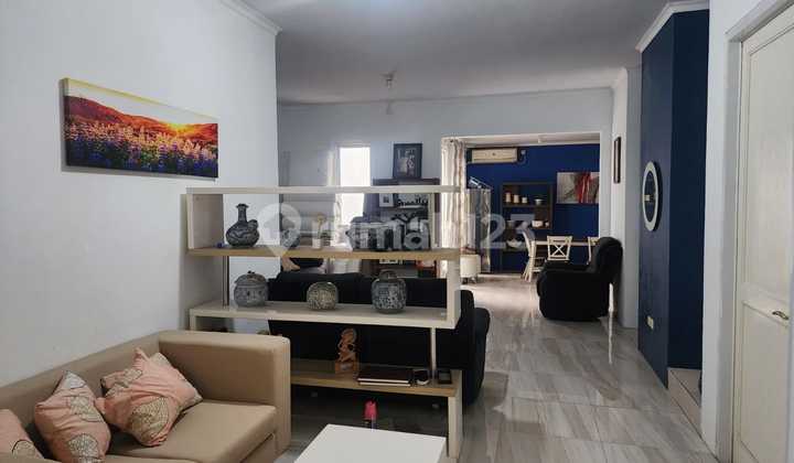 Affordable Neat Ready-to-Live House in a Cluster at Kota Wisata 2