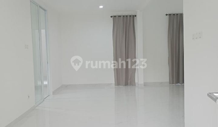 Nice Ready-to-Live Light Steel Granite House in Kota Wisata 2