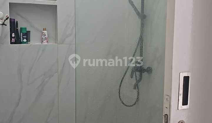 Good Asri House Ready to Live Hook in Legenda Wisata 2