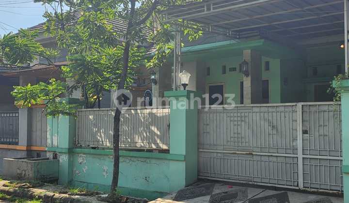 Rumah Boulevard Bagus Rapi Terawat di Vila Nusa Indah 5