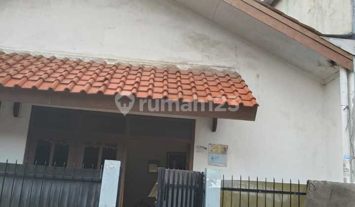 For Sale Hook House in South Meruya For Sale Hook House in South Meruya