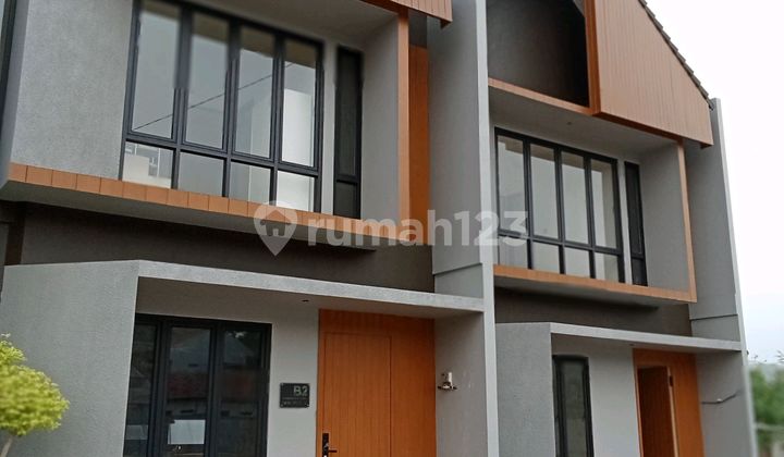 Rumah 2 Lantai Scandinavian Dekat Tol Jelupang Bsd Rumah Bagus Shm Di Alfamart Jelupang Raya, Jl. Jelupang Raya, Jelupang, Serpong Utara, Kota Tangerang Selatan, Banten, Indonesia, 15323, Bsd