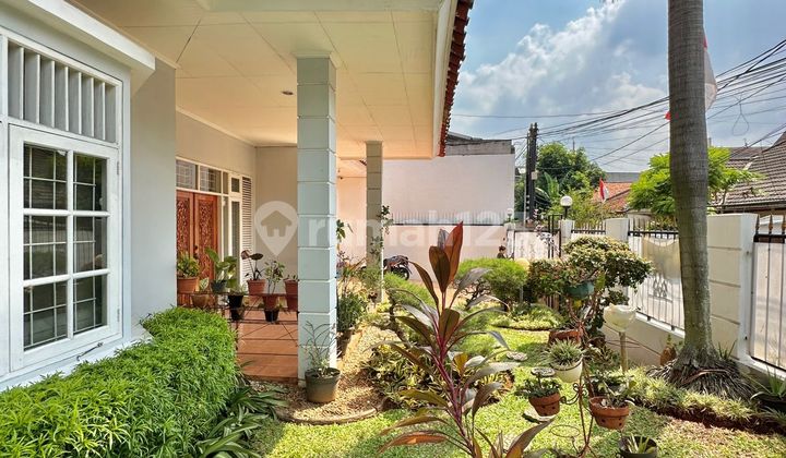 Cipete Cilandak House, North Facing, 5 Bedrooms 2