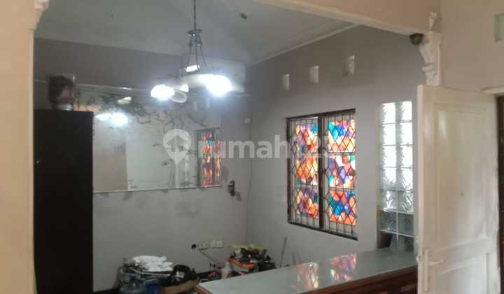 Rumah Metland, 2 Kamar Tidur, 2 Lantai, Semi Furnished, Minimal 2 Tahun 2