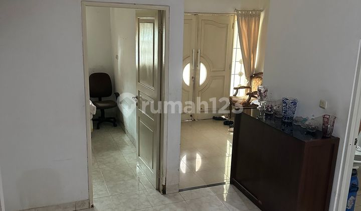 Duri Kosambi House, 4 Bedrooms, 2.5 Floors, North Facing 2