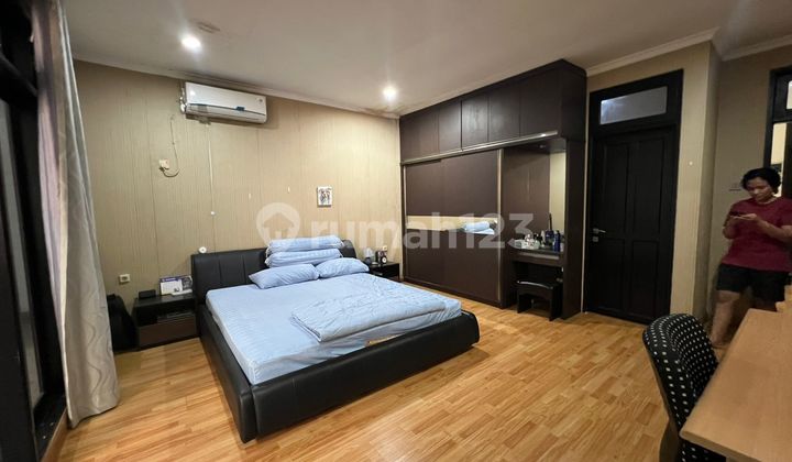 Rumah Taman Modern Cakung, Full Furnished