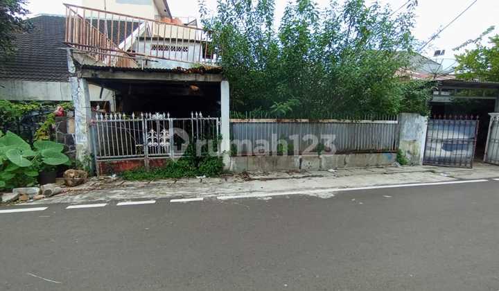 Lahan 180M Beserta Rumah Jual Murah Cempaka Putih Strategis Bebas Banjir & Dekat Tol