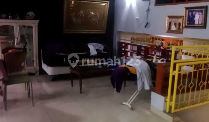 Rumah Mewah.3 Lantai Siap Huni di Jantung Pondok Kopi! 2