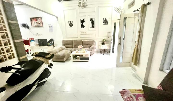 Modern Residence "Resort Vibes in the Heart of Jatibening Modern Residence "Resort Vibes in the Heart of Jatibening