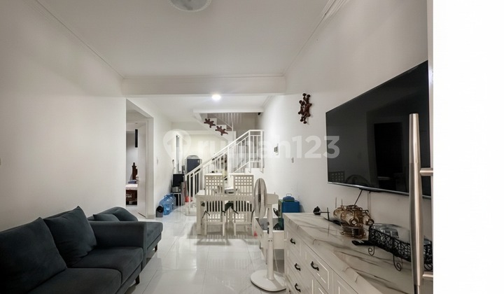 Rumah Minimalis 4Kt Pondok Kelapa Akses Tol Cepat SHM