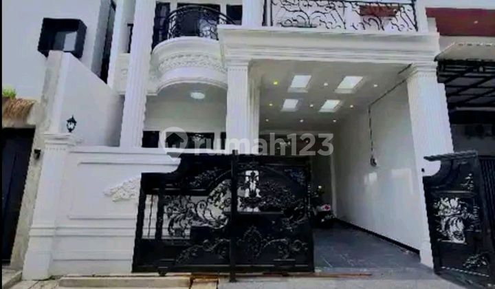Eksklusif! Rumah Modern Mewah untuk Keluarga Berkelas di Pulomas 2
