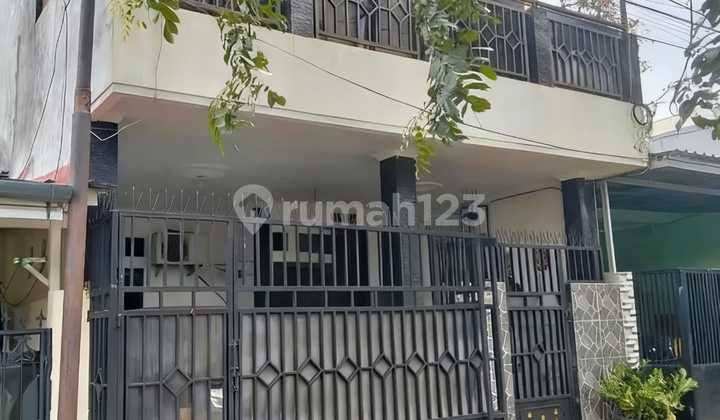 Rumah 200M Duren Sawit, SHM 1,9 M Nego Akses 2 Mobil Rumah 200M Duren Sawit, SHM 1,9 M Nego Akses 2 Mobil