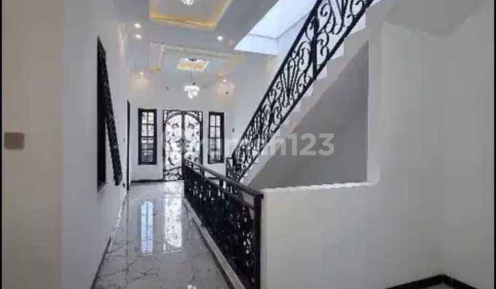 Eksklusif! Rumah Modern Mewah untuk Keluarga Berkelas di Pulomas Eksklusif! Rumah Modern Mewah untuk Keluarga Berkelas di Pulomas