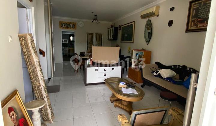 Rumah Asri 2 Lantai Posisi Hook & Halaman Luas di Sentul City 2