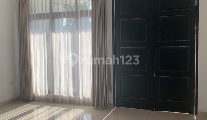 Rumah Mewah & Asri 2 LT Halaman Luas di Harjamukti Cibubur - SHM 2