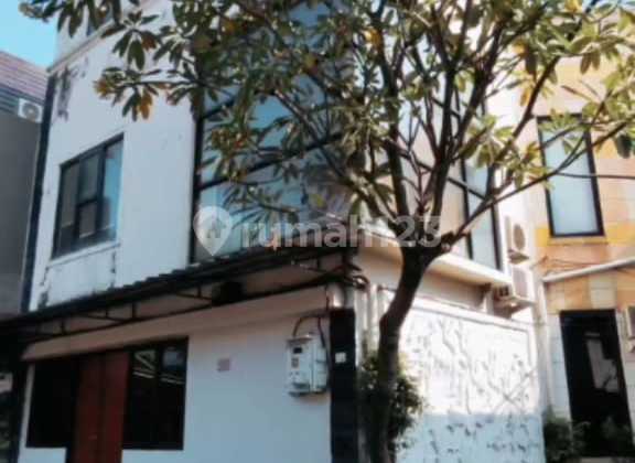 Rumah Mewah Luas Asri Eksklusif Jagakarsa, Jakarta Selatan - SHM 2