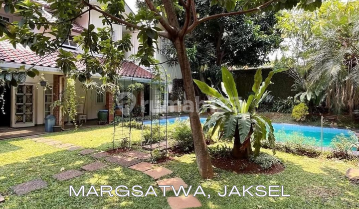 Luxury Serene House Plus Private Pool & Pavilion in Margasatwa, South Jakarta - Freehold Certificate