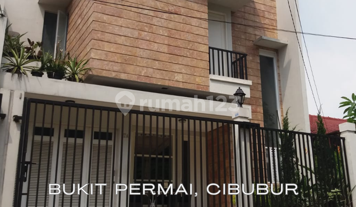 Rumah Cantik 2 Lantai Asri + Rooftop, Bukit Permai Cibubur - SHM