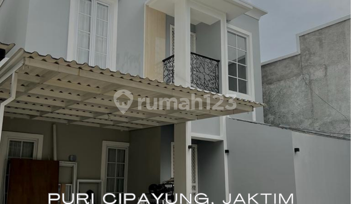 Rumah Modern 2 Lantai Rapi Strategis  Puri Cipayung, Jaktim - SHM