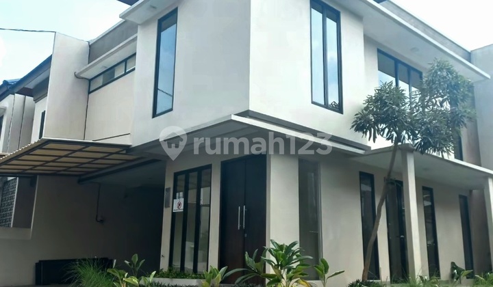 Rumah Hook Cluster Strategis Dekat TMII  Cipayung, Jaktim - SHM