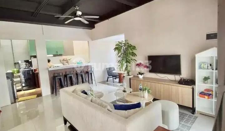 Beautiful 2-Story House Hook Position Seruni Hills Jatisampurna - Freehold Certificate 2