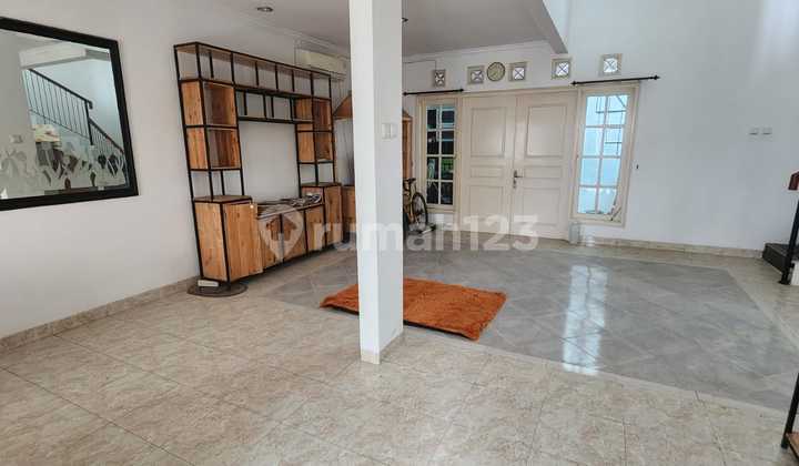 Beautiful 2-Story Semi-Furnished House, Raffles Hills Cibubur - Freehold Certificate