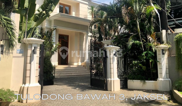 Rumah Lux + Private Pool & Basement Lokasi Prime Tulodong Jaksel Rumah Lux + Private Pool & Basement Lokasi Prime Tulodong Jaksel