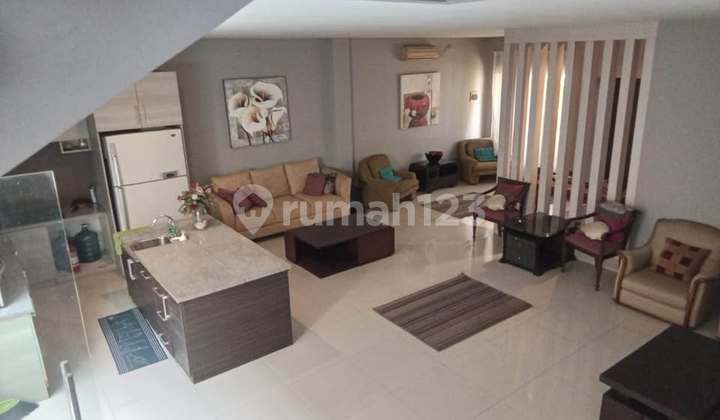 Rumah Modern Minimalis 3 Lantai Luas Raffles Hills Cibubur - SHM 2
