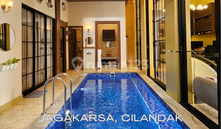 Rumah Full-Furnished Plus Private Pool Jagakarsa, Cilandak - SHM Rumah Full-Furnished Plus Private Pool Jagakarsa, Cilandak - SHM