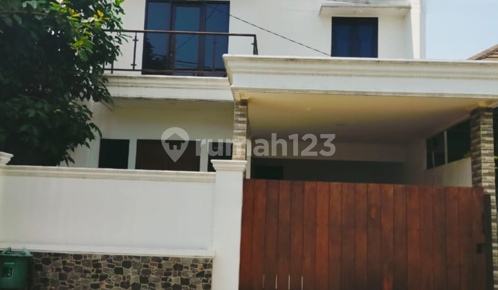 Rumah Minimalis Modern. Unit Sudah Renovasi Total. Harga Sangat Terjangkau. Bukit Cimanggu City - Bogor 2