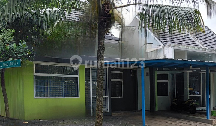 Ready-to-Rent House in Hook. Strategic Location in Sentul City. Bogor 2