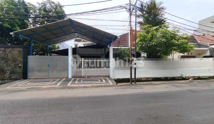 JARANG ADA! SATU-SATUNYA! RUMAH GANDENG SUPER LUAS DI KAVLING POLRI JELAMBAR JARANG ADA! SATU-SATUNYA! RUMAH GANDENG SUPER LUAS DI KAVLING POLRI JELAMBAR