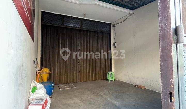 SIAP UNTUK USAHA! RUKO 4 LANTAI JELAMBAR SIAP PAKAI – LOKASI STRATEGIS & POTENSI USAHA TINGGI!